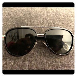 Gucci men’s aviator sunglasses